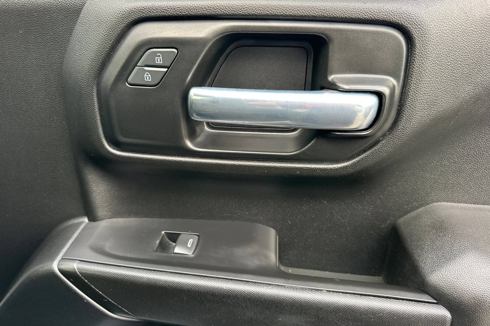 2021 Chevrolet Silverado 1500 Custom - Photo 21