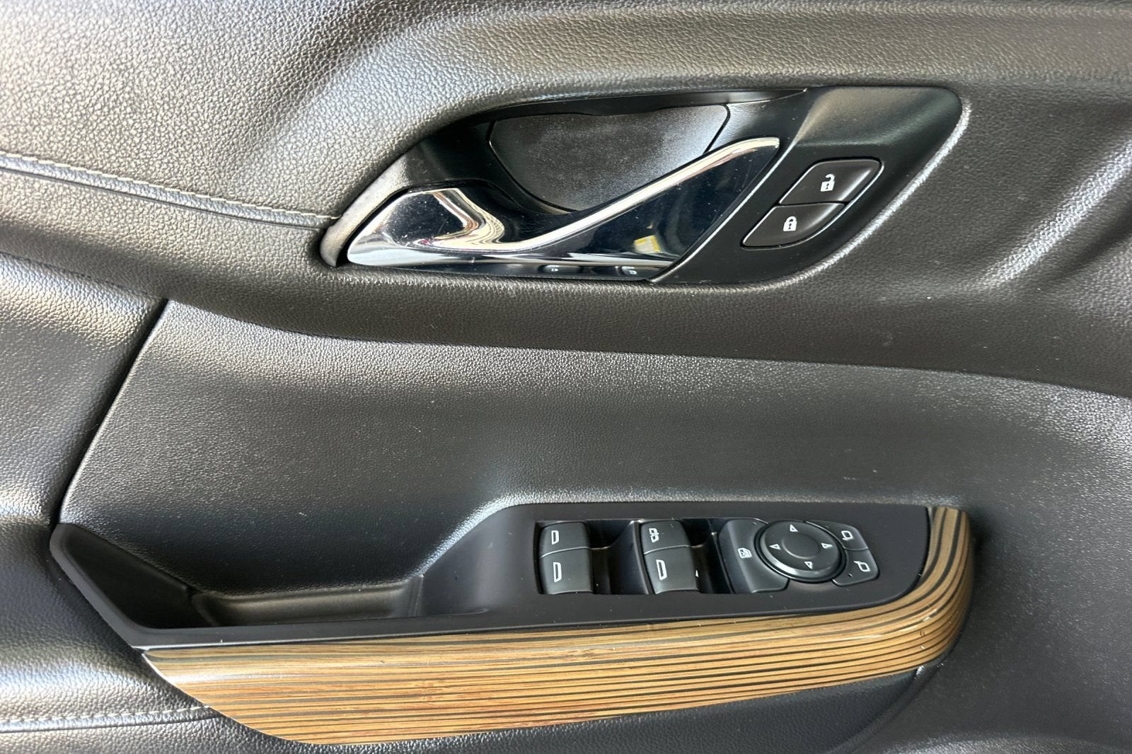 2020 GMC Acadia SLE