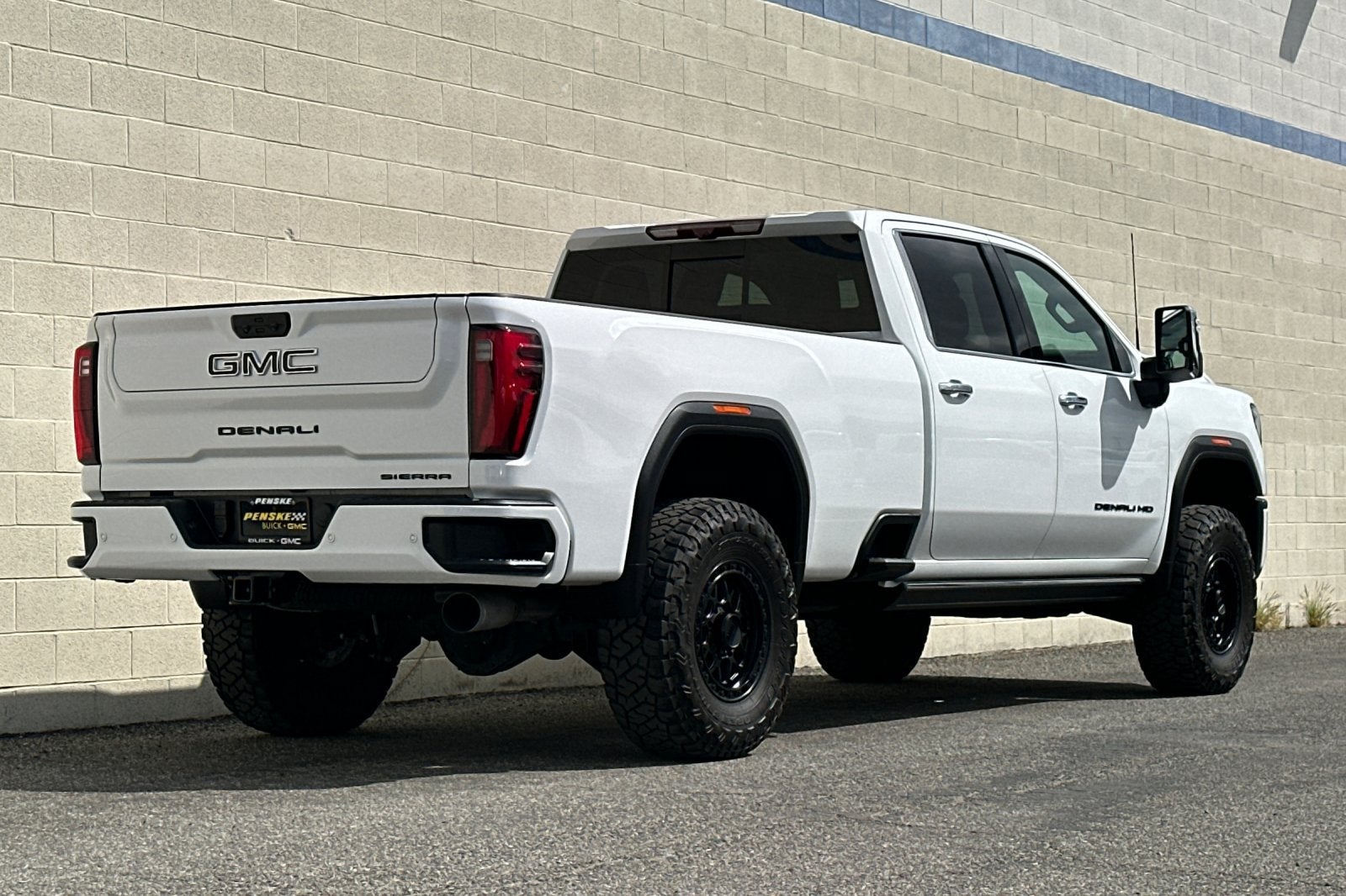 2024 GMC Sierra 2500 HD Denali