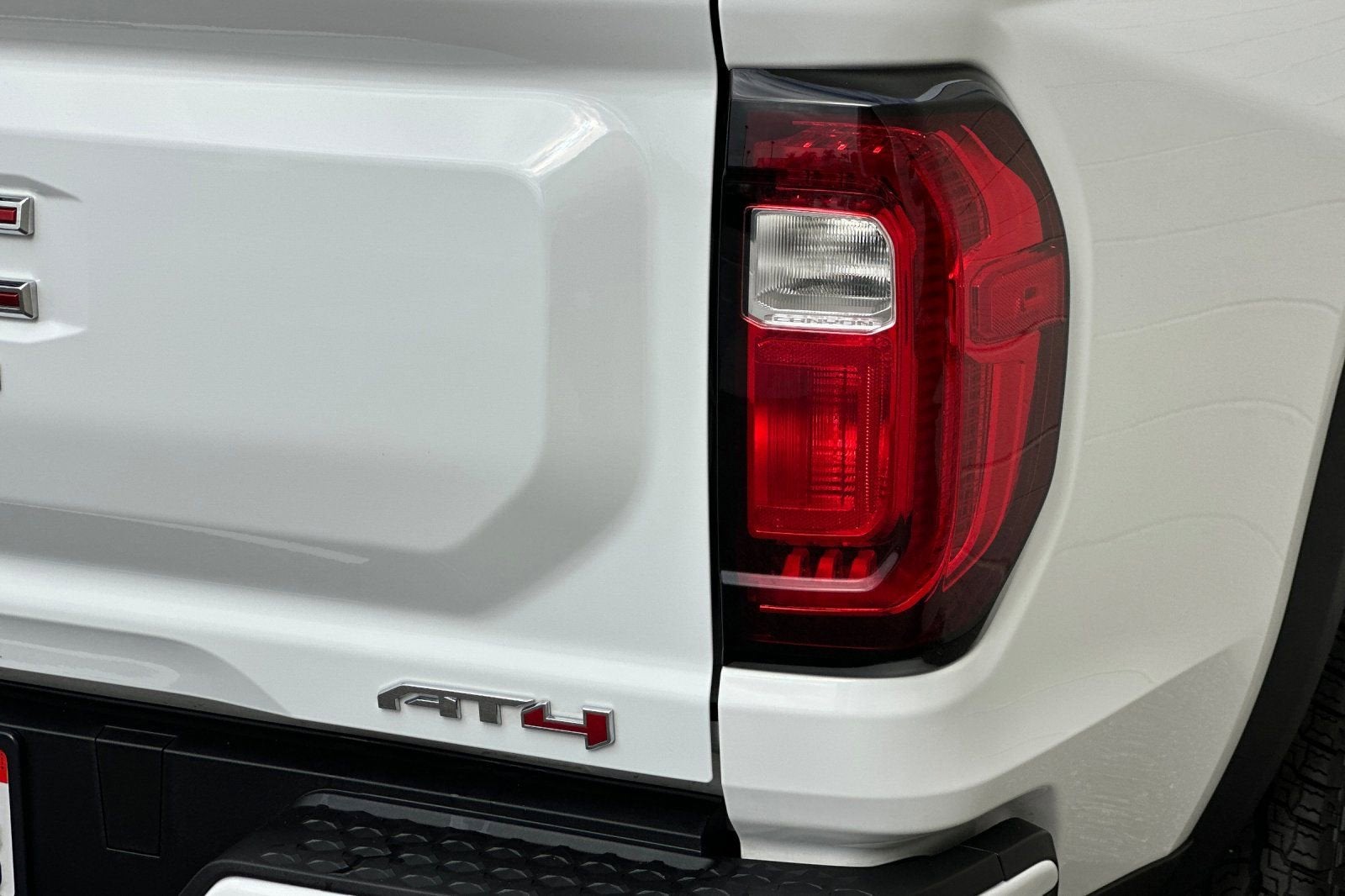 2023 GMC Canyon AT4