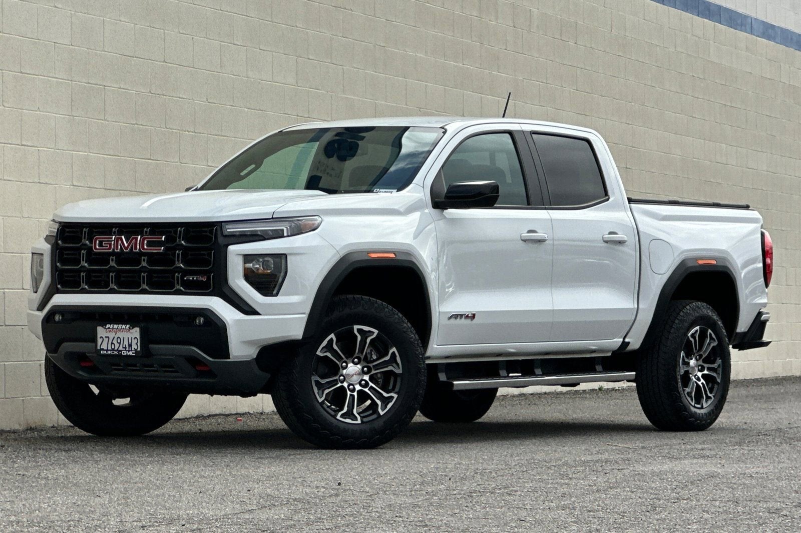 2023 GMC Canyon AT4