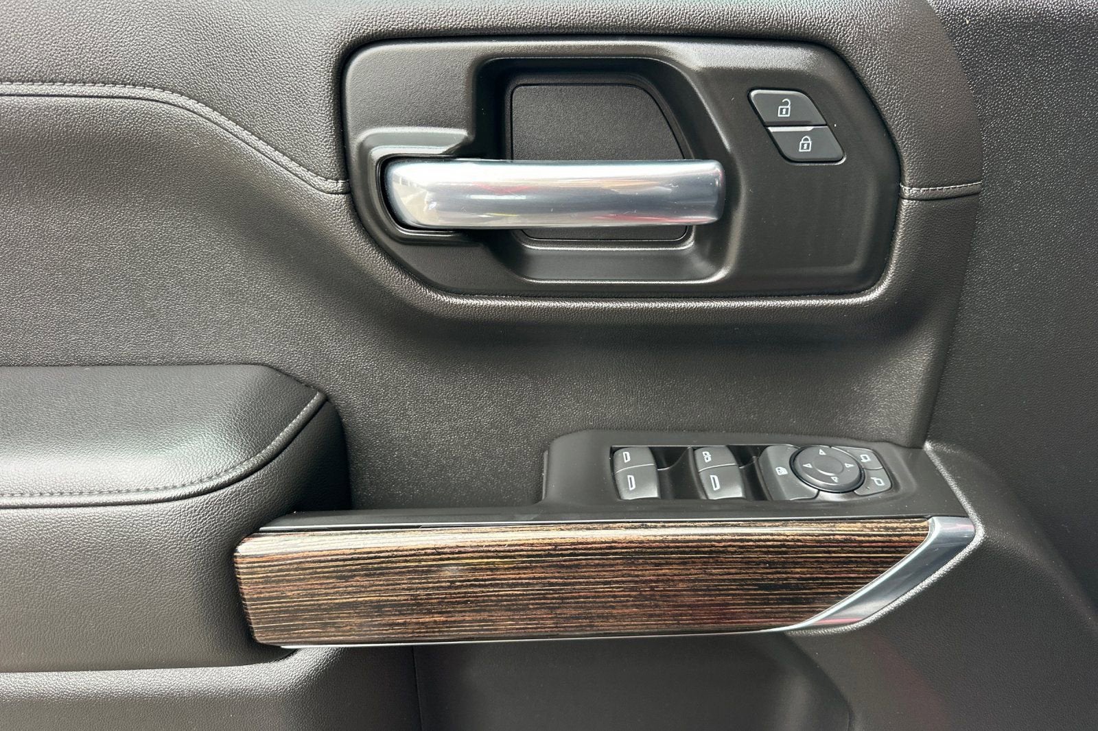 2020 GMC Sierra 1500 SLE