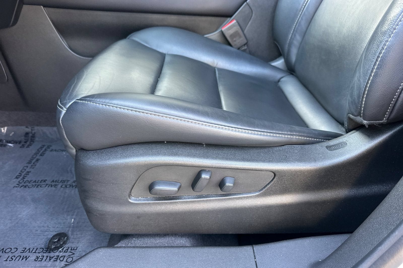 2023 Cadillac XT4 FWD Premium Luxury