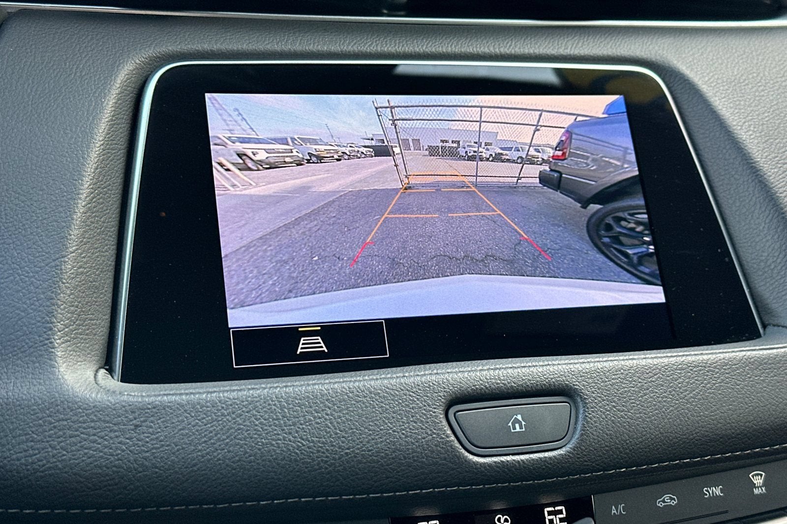 2023 Cadillac XT4 FWD Premium Luxury