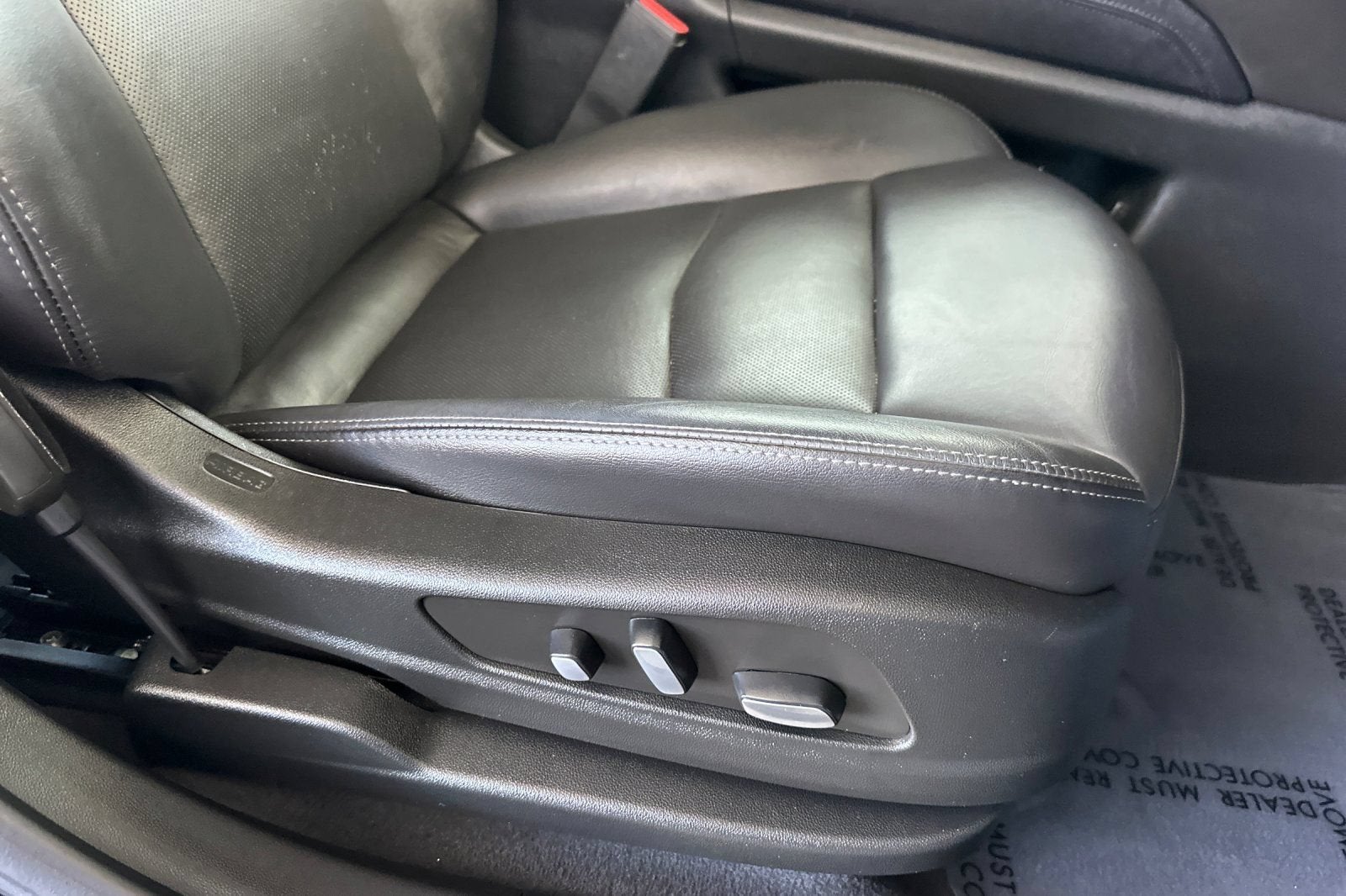 2023 Cadillac XT5 FWD Premium Luxury