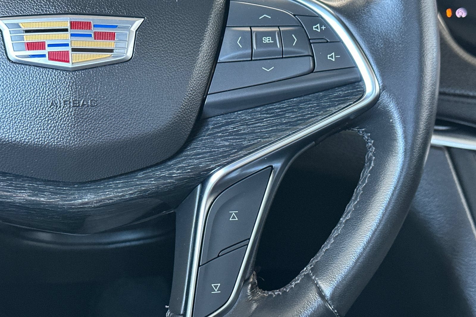 2023 Cadillac XT5 FWD Premium Luxury