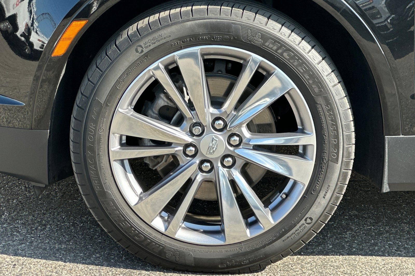 2023 Cadillac XT5 FWD Premium Luxury