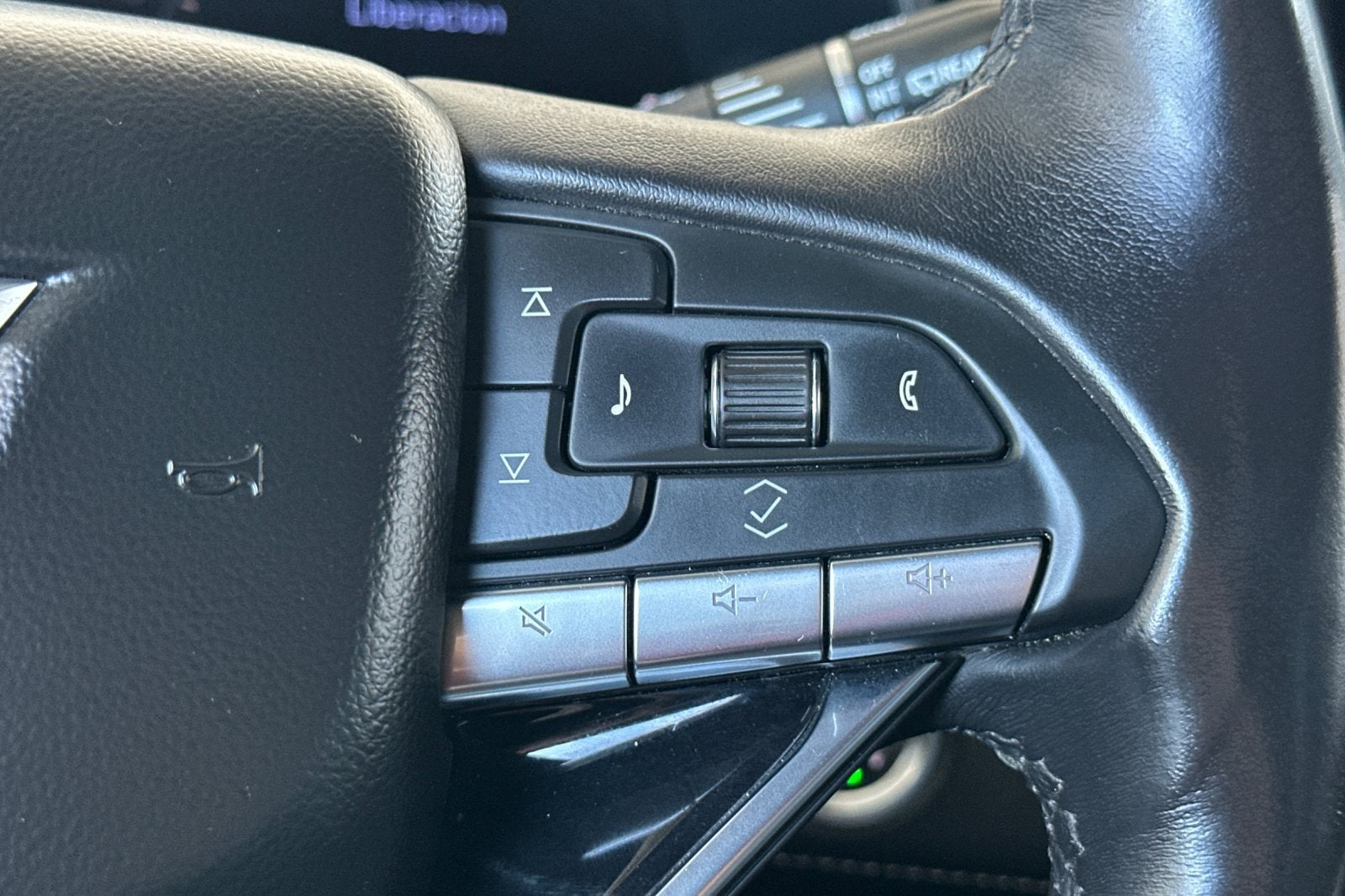 2024 Cadillac Escalade ESV Sport - Photo 35