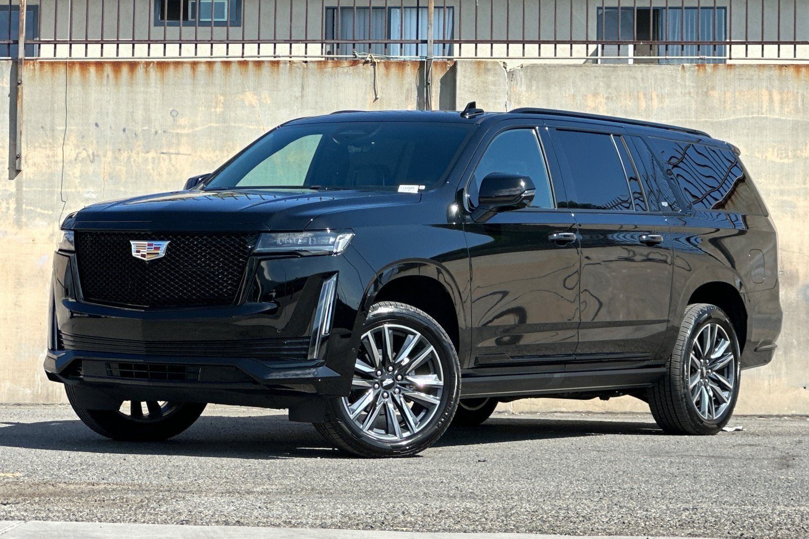 2024 Cadillac Escalade ESV Sport - Photo 8