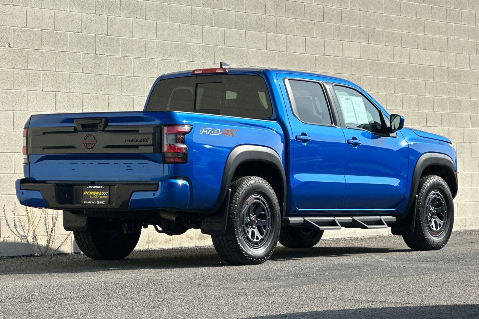 2025 Nissan Frontier PRO-4X