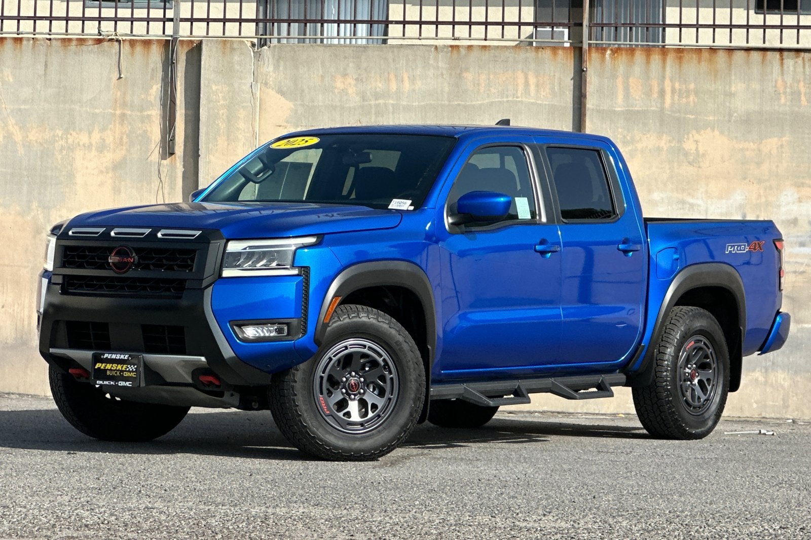 2025 Nissan Frontier PRO-4X