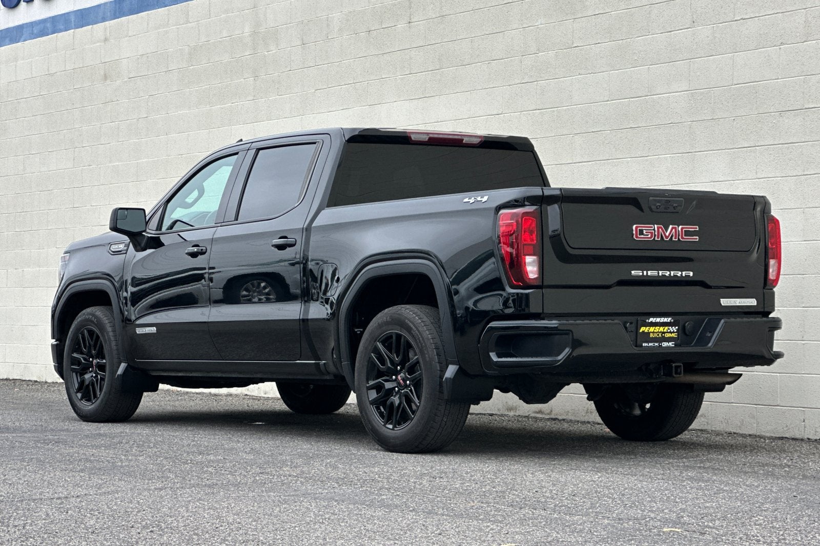 2023 GMC Sierra 1500 Elevation
