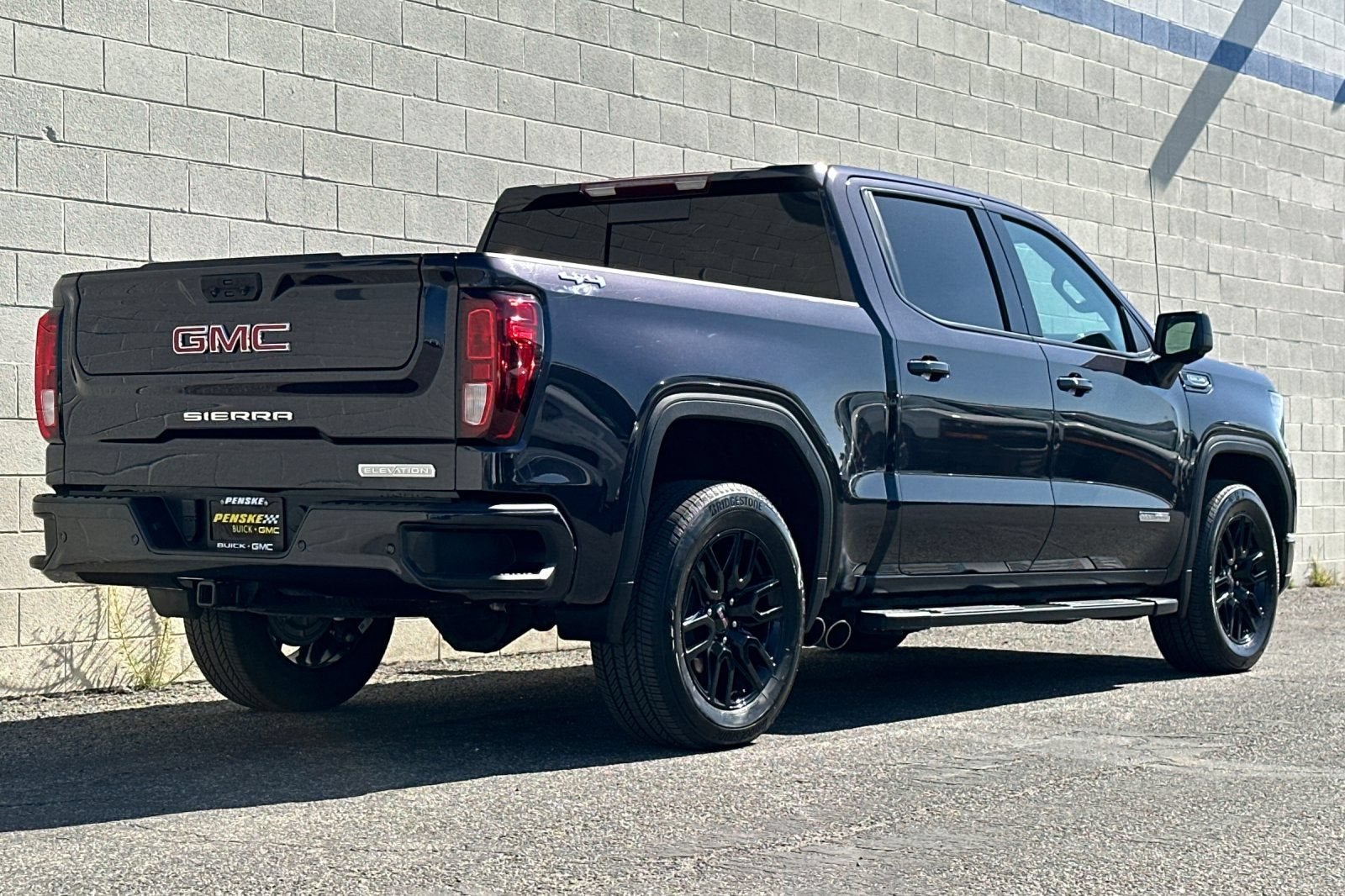 2025 GMC Sierra 1500 Elevation