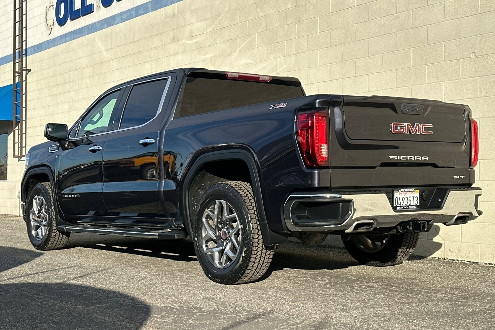 2023 GMC Sierra 1500 SLT