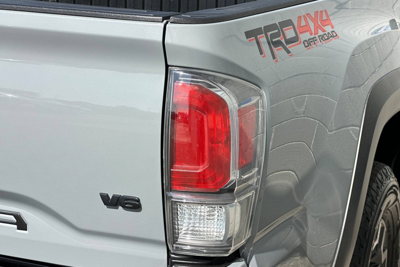 2020 Toyota Tacoma 4WD SR5