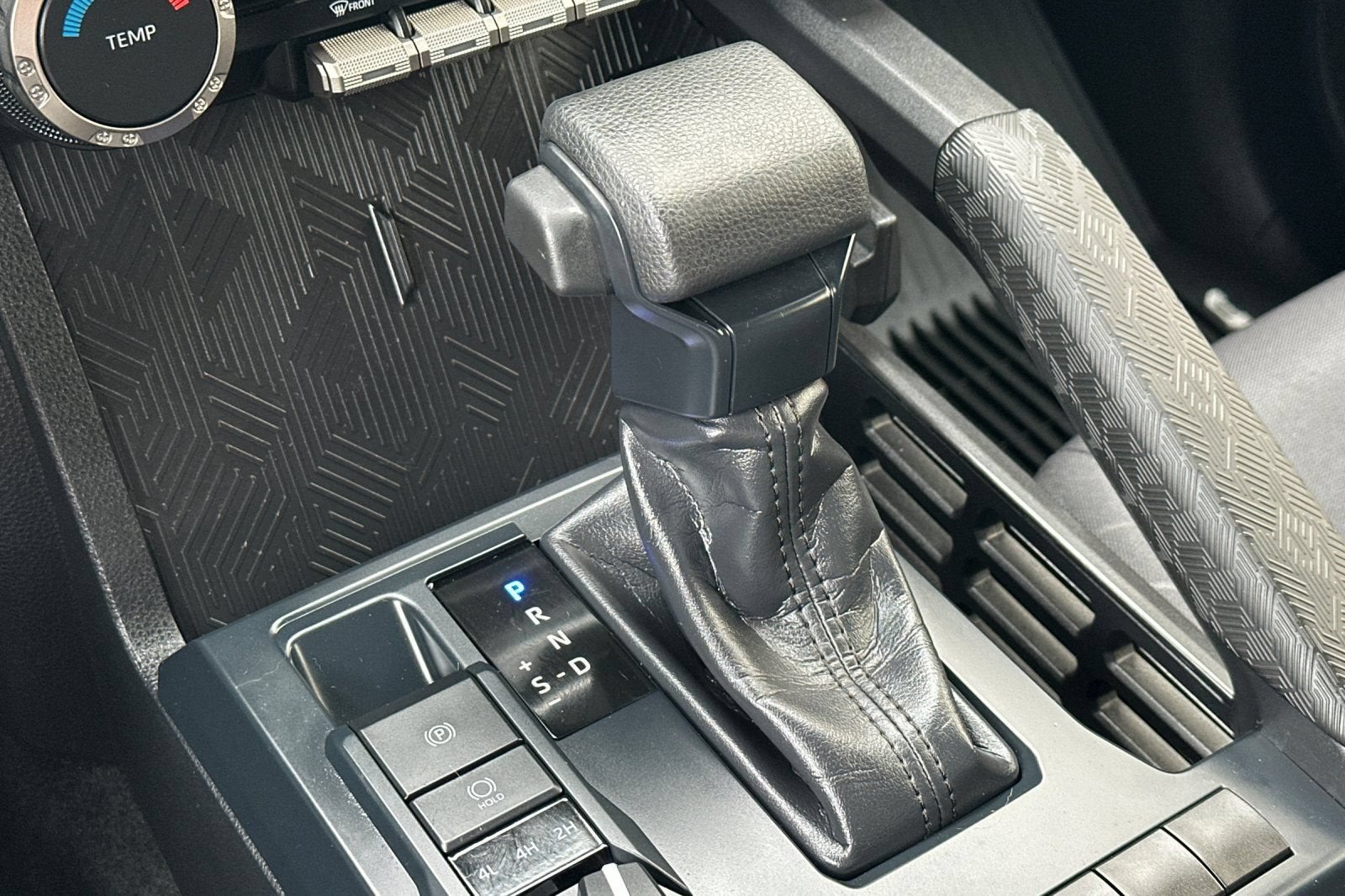 2025 Toyota Tacoma 4WD SR