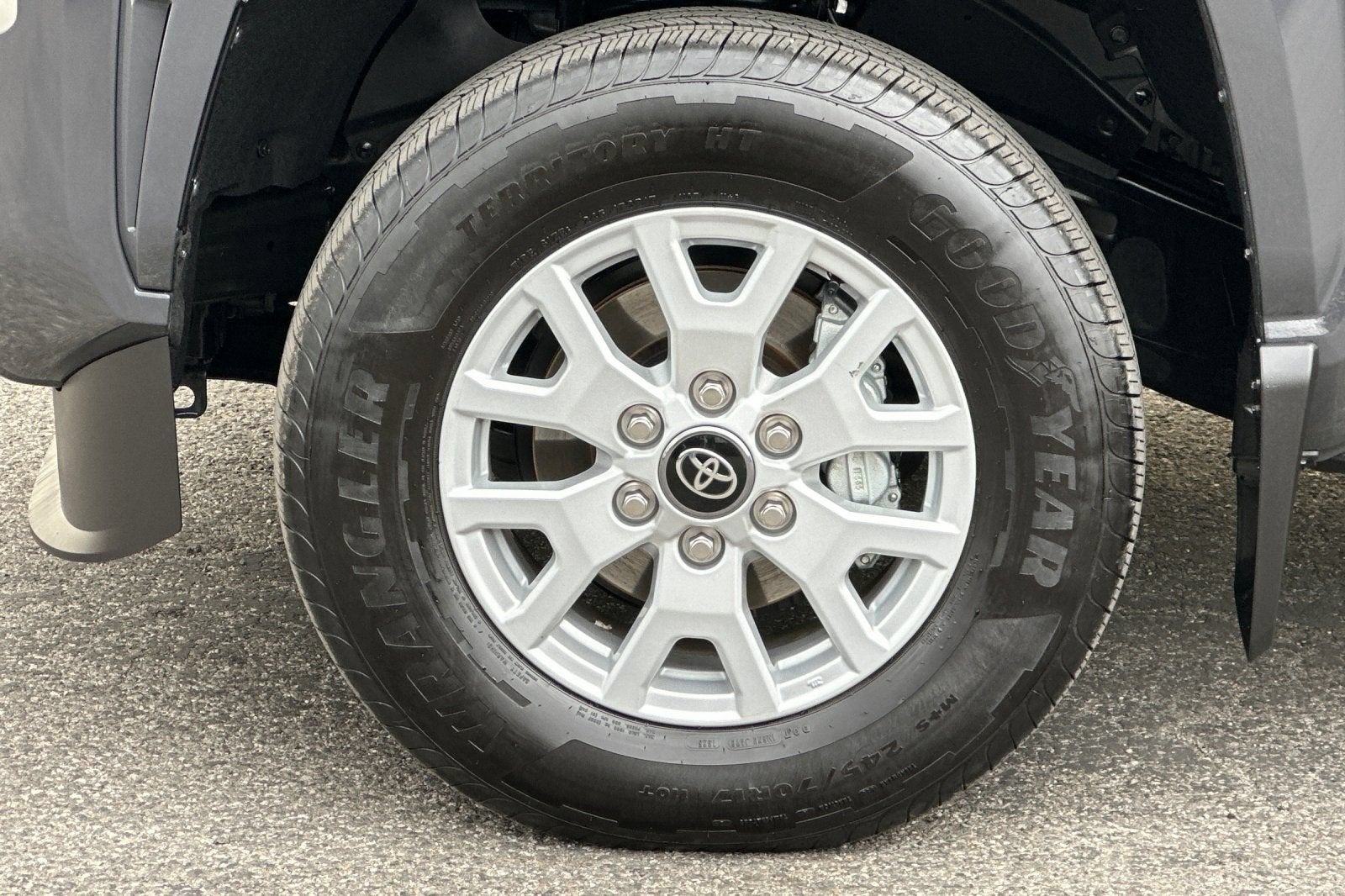 2025 Toyota Tacoma 4WD SR