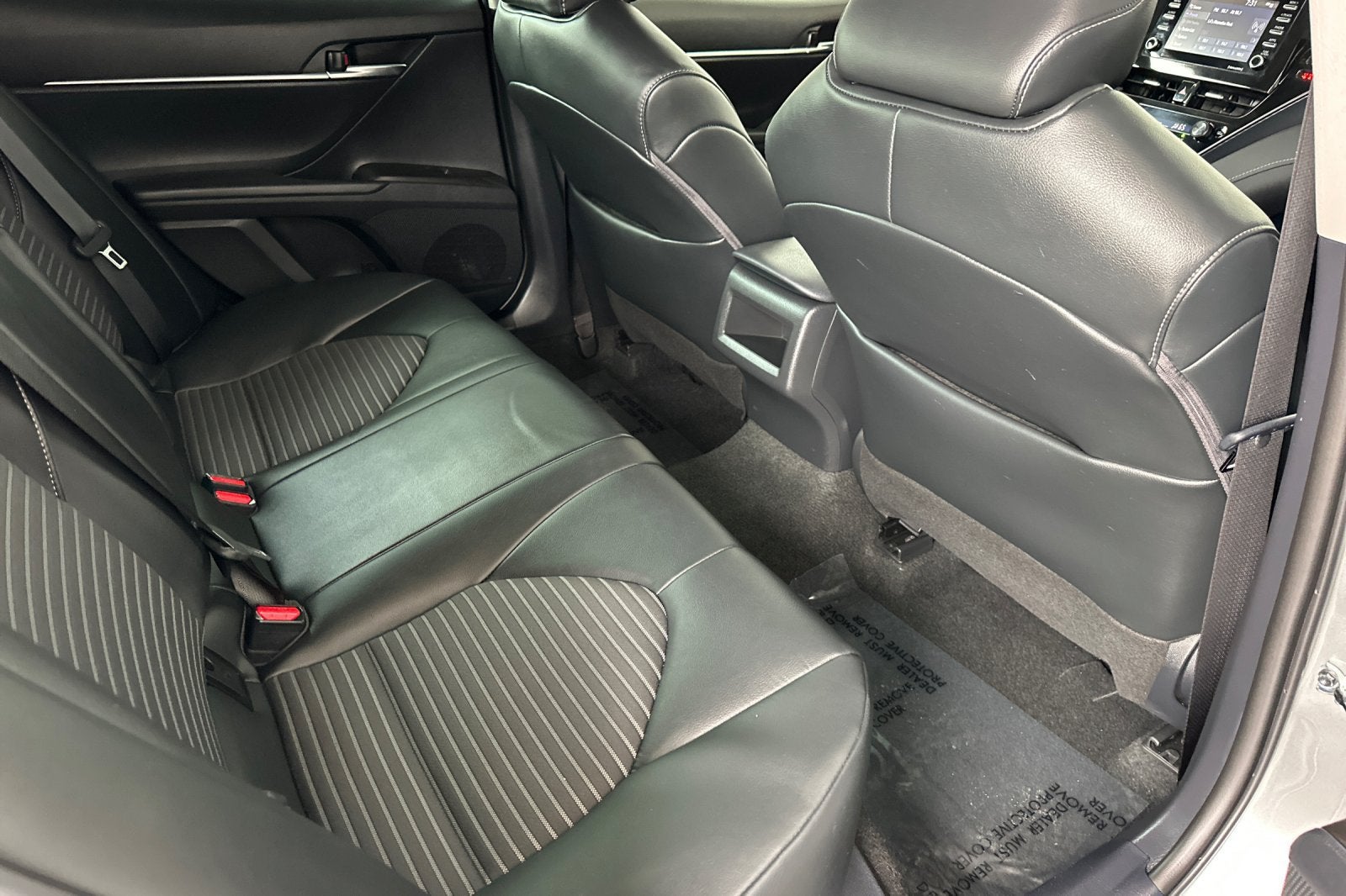 2024 Toyota Camry SE - Photo 17
