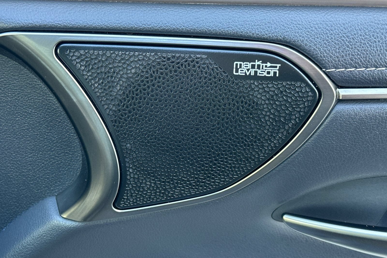 2023 Lexus ES ES 350 F SPORT Handling