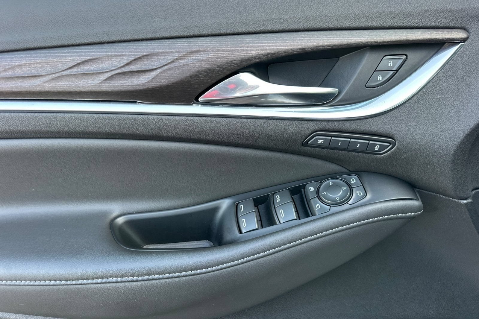2024 Buick Enclave Avenir