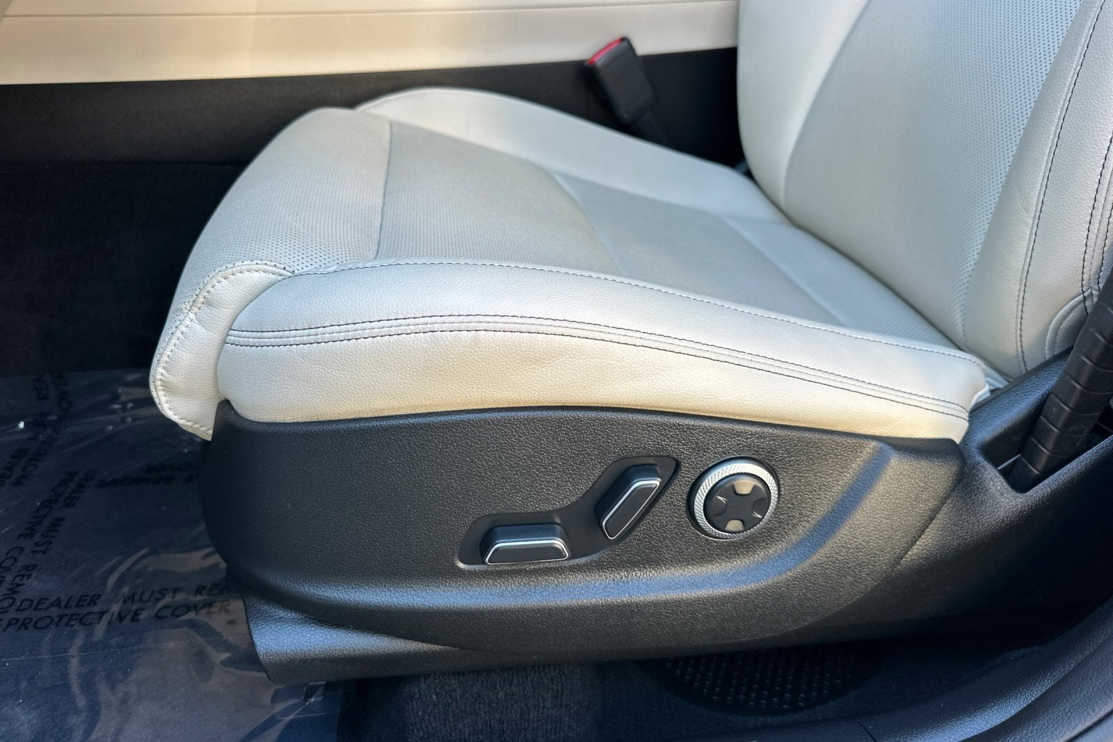 2024 Genesis GV70 2.5T