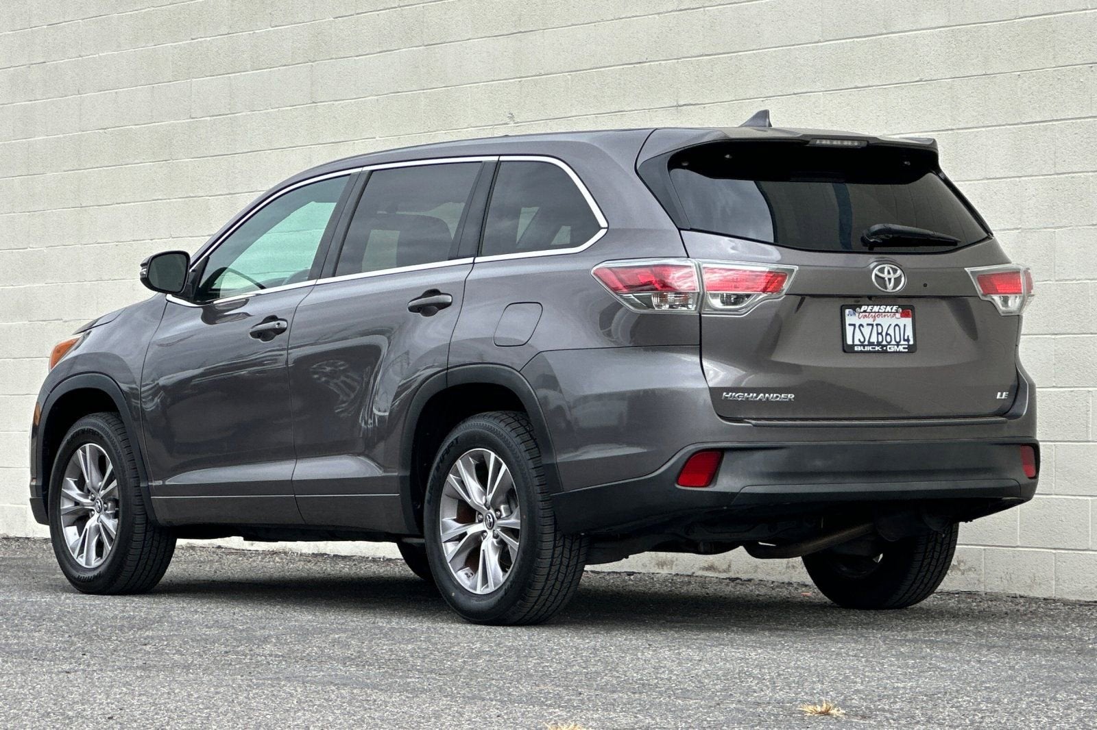 2016 Toyota Highlander LE Plus