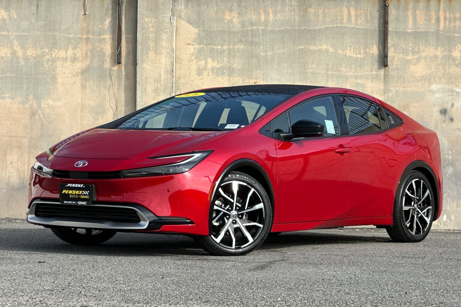 2026 Toyota Prius Plug-In Hybrid SE