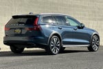 2022 Volvo V60 Cross Country T5